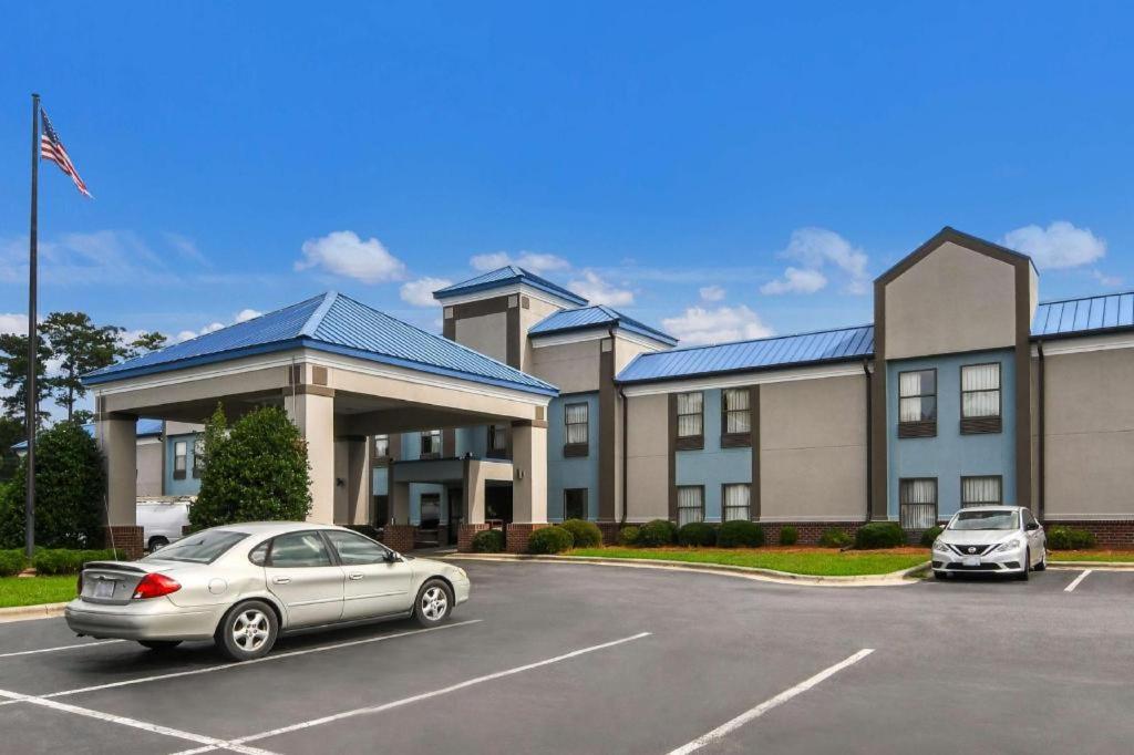 Surestay Plus Hotel Tarboro Exterior foto