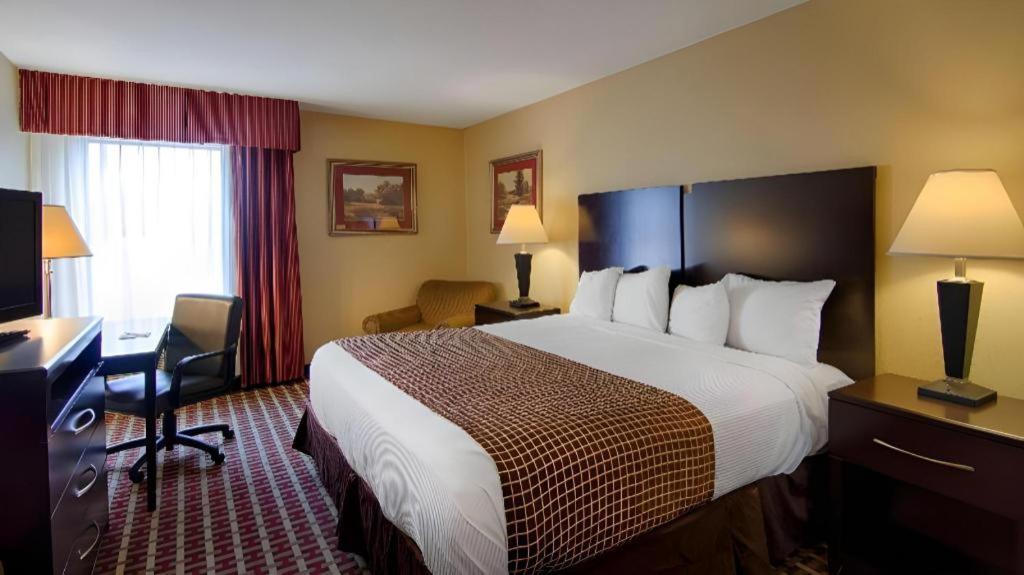 Surestay Plus Hotel Tarboro Exterior foto